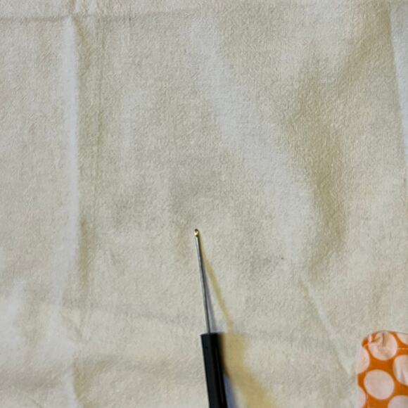 Cotton Dish Towels Pair Embroidered Farm Scene Patchwork Polka Dot Trimmed - Picture 4 of 8